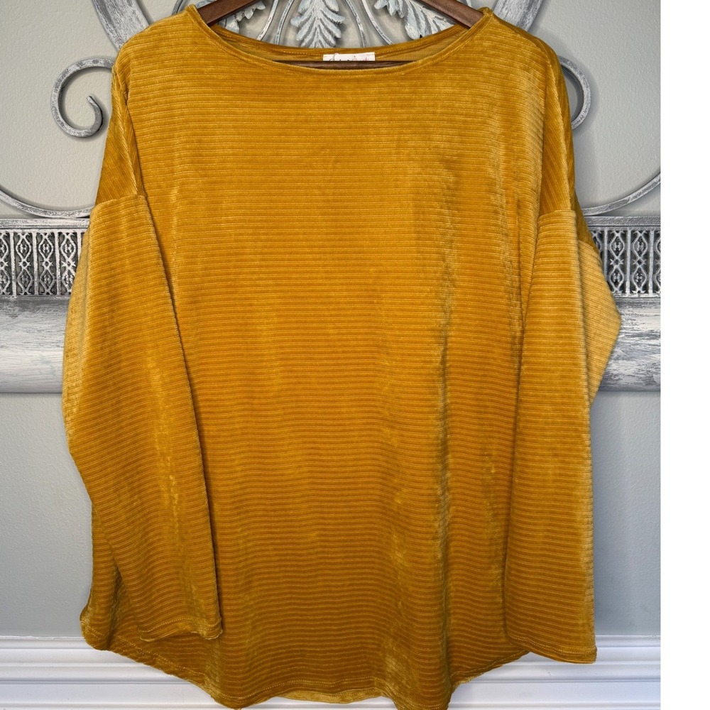 Perfect Peach Mustard Yellow Velvet Ribbed Boat Neck Top Size Large NWT
